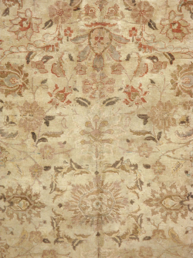 Antique Persian Tabriz Carpet, No.14456 - Gsblank