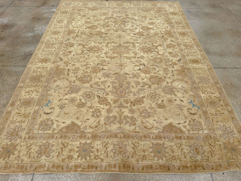 Antique Persian Tabriz Carpet, No.14456 - Gsblank