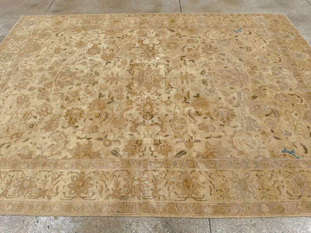 Antique Persian Tabriz Carpet, No.14456 - Gsblank