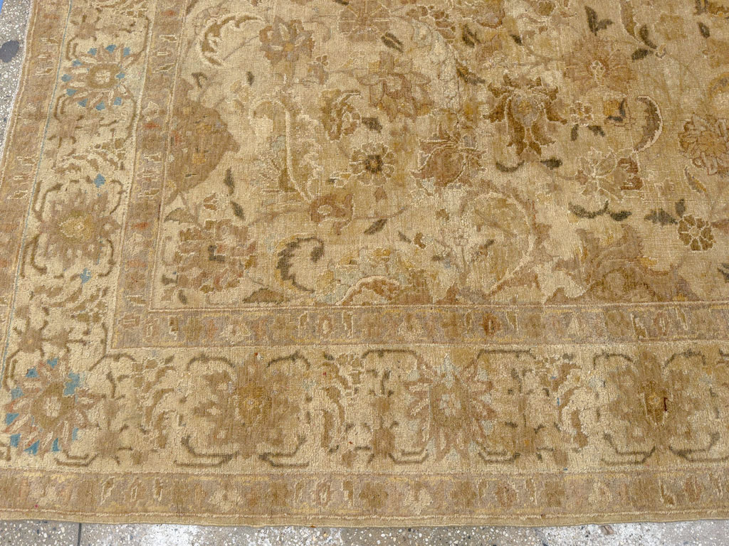 Antique Persian Tabriz Carpet, No.14456 - Gsblank
