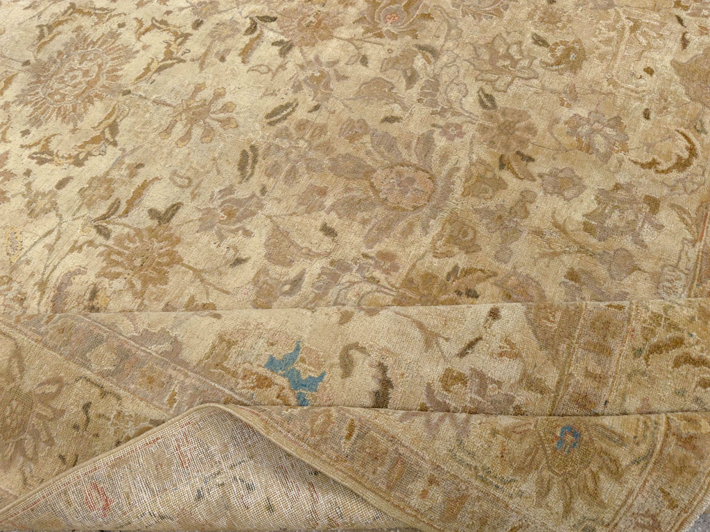 Antique Persian Tabriz Carpet, No.14456 - Gsblank