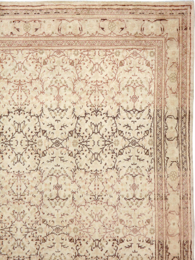 Vintage Turkish Sivas Carpet, No.14474 - Gsblank