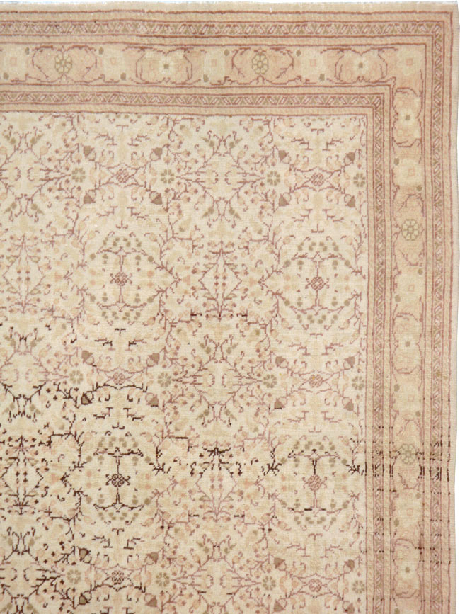 Vintage Turkish Sivas Carpet, No.14474 - Gsblank