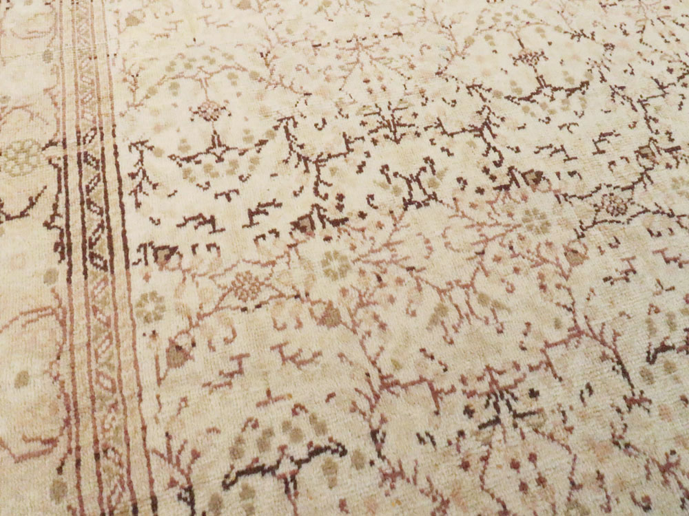 Vintage Turkish Sivas Carpet, No.14474 - Gsblank
