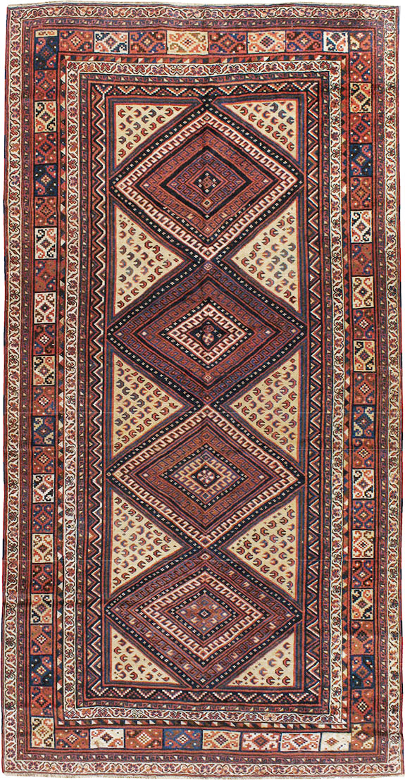 Antique Persian Shiraz Gallery Rug, No.14480 - Gsblank