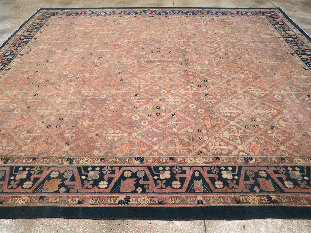 Antique Indian Lahore Room Size Carpet, No.14515 - Gsblank