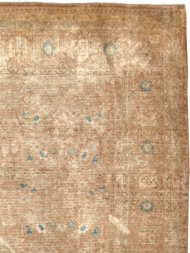 Antique Persian Tabriz Rug, No.14551 - Gsblank