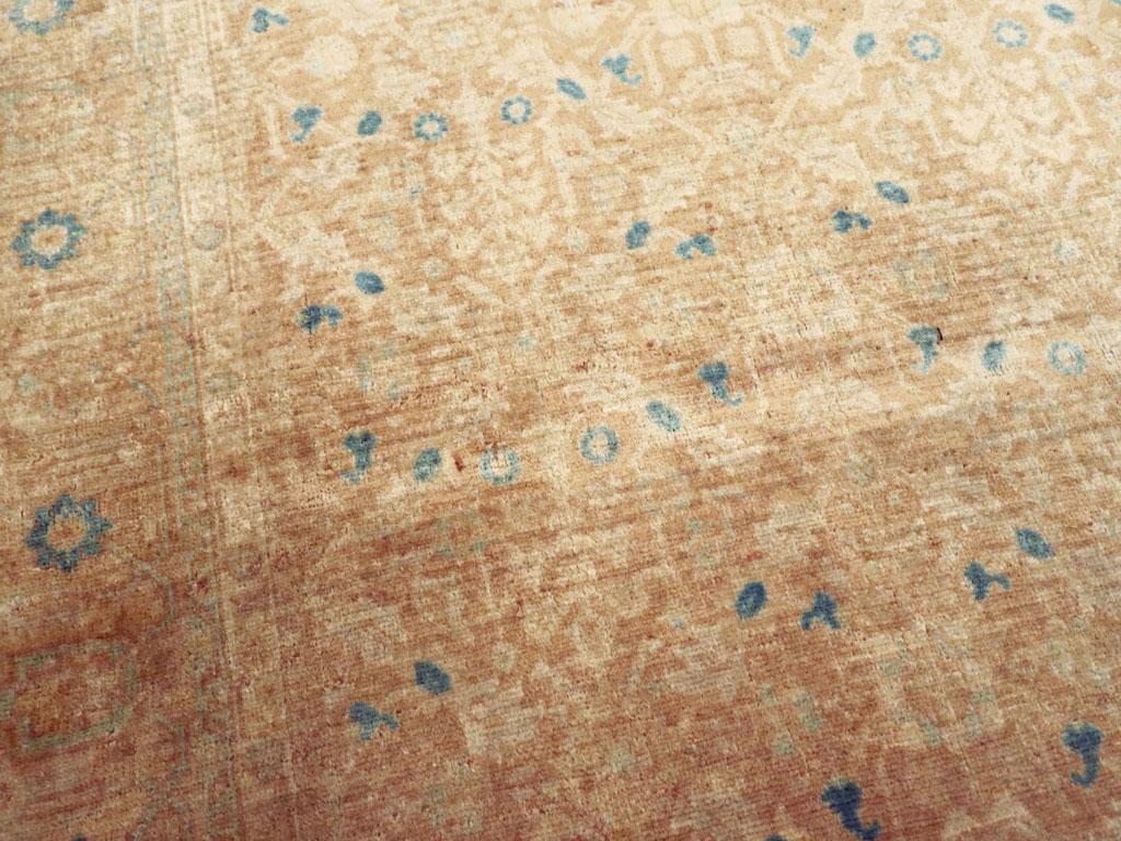 Antique Persian Tabriz Rug, No.14551 - Gsblank