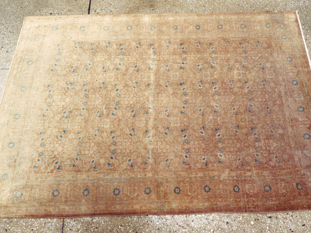 Antique Persian Tabriz Rug, No.14551 - Gsblank