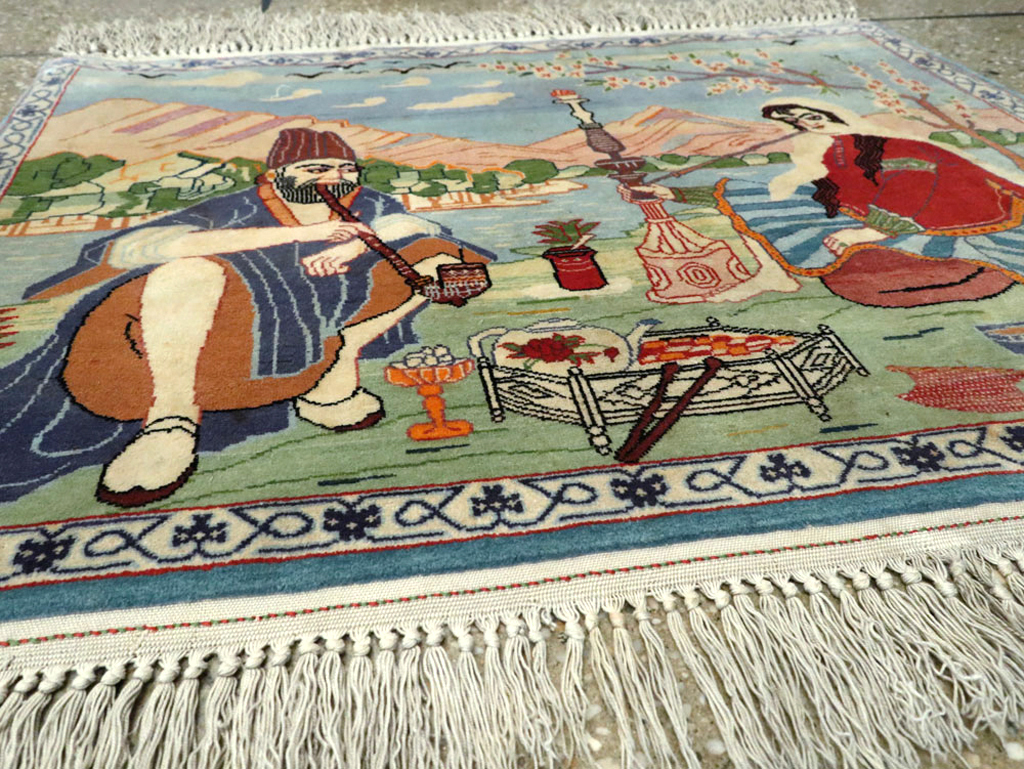 Vintage Persian Isfahan Pictorial Rug, No.14552 - Gsblank