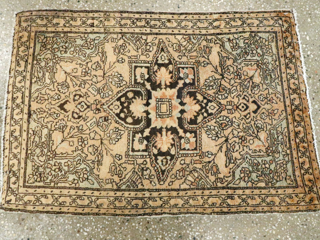 Antique Persian Sarouk Fereghan Rug (Pair: 2 of 2), No.14555 - Gsblank