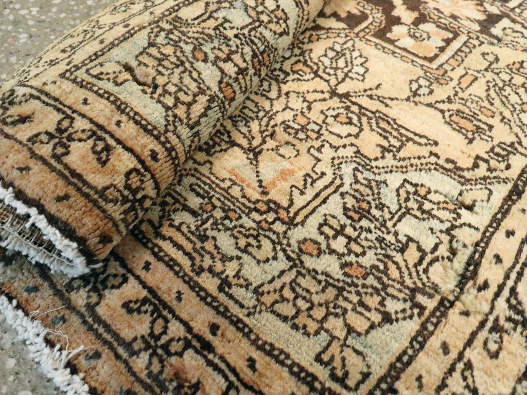 Antique Persian Sarouk Fereghan Rug (Pair: 2 of 2), No.14555 - Gsblank