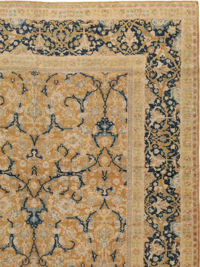Antique Persian Tabriz Carpet, No.14568 - Gsblank