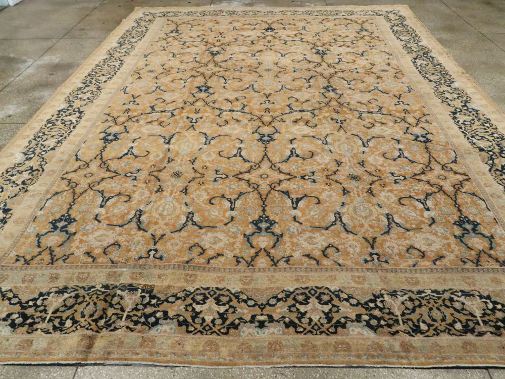 Antique Persian Tabriz Carpet, No.14568 - Gsblank