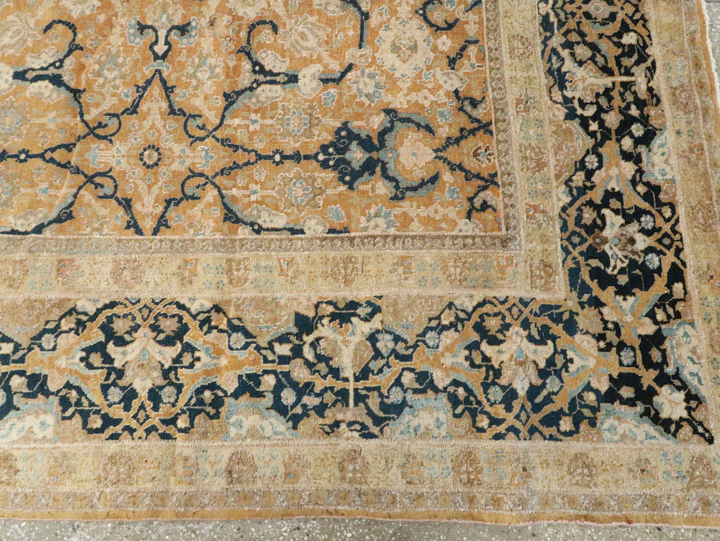 Antique Persian Tabriz Carpet, No.14568 - Gsblank