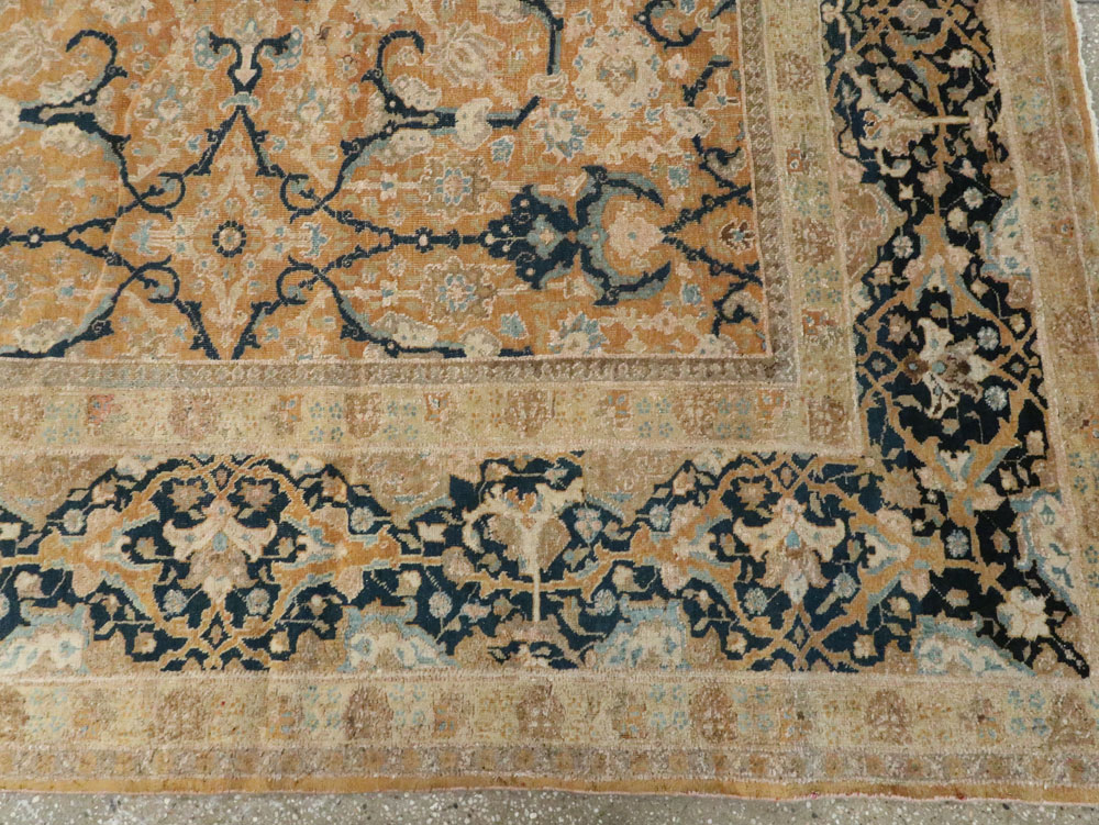 Antique Persian Tabriz Carpet, No.14568 - Gsblank