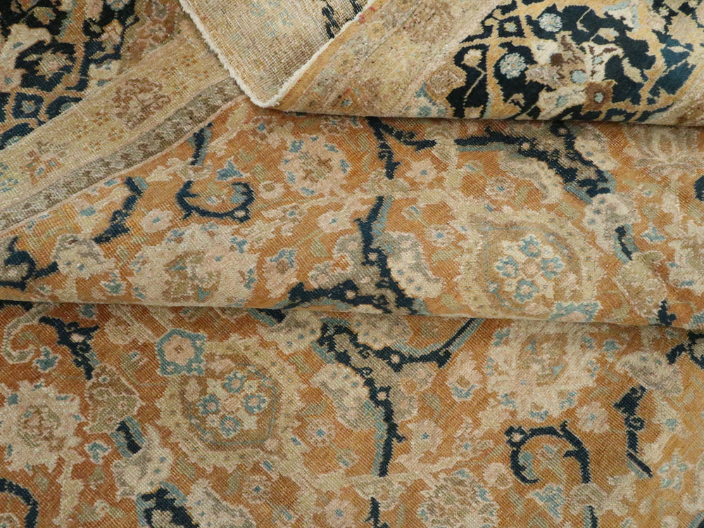 Antique Persian Tabriz Carpet, No.14568 - Gsblank