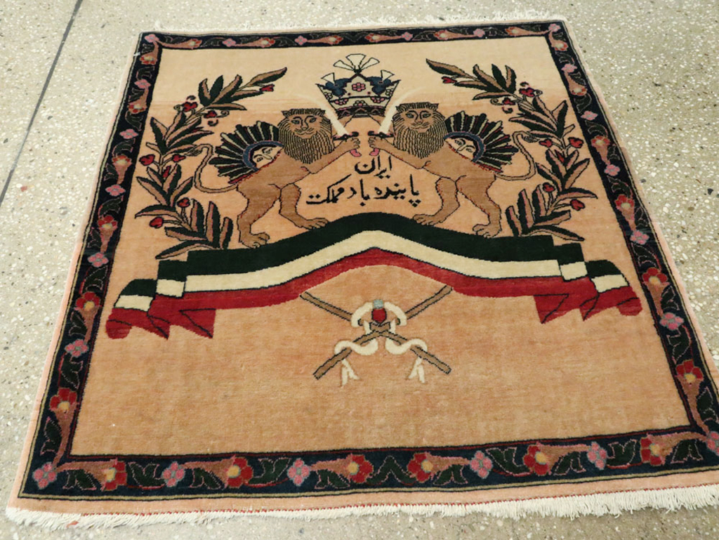 Vintage Persian Kashan Pictorial Rug, No.14572 - Gsblank