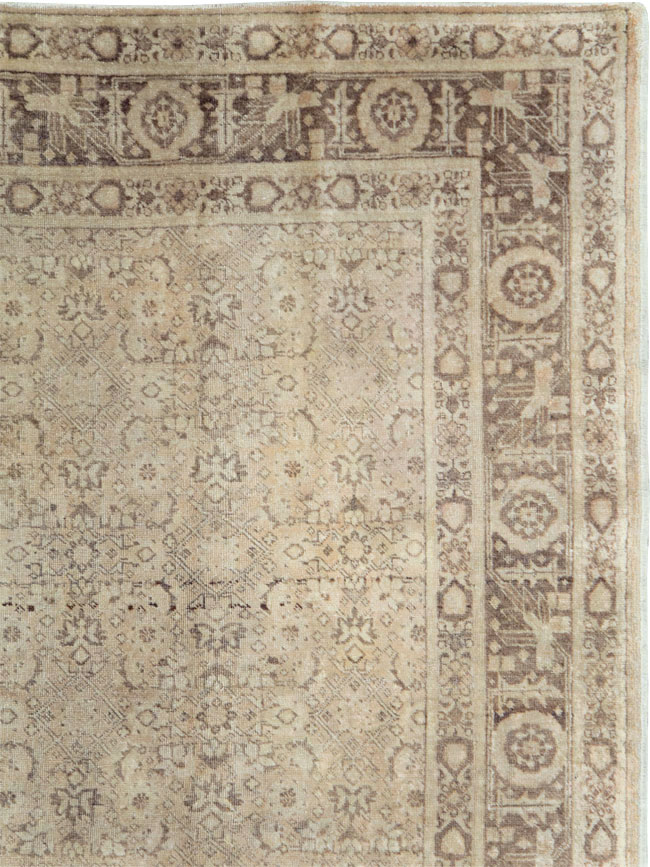Antique Persian Tabriz Carpet, No.14584 - Gsblank