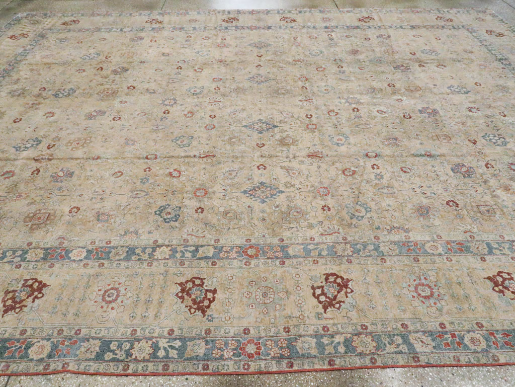 Antique Persian Tabriz Carpet, No.14615 - Gsblank