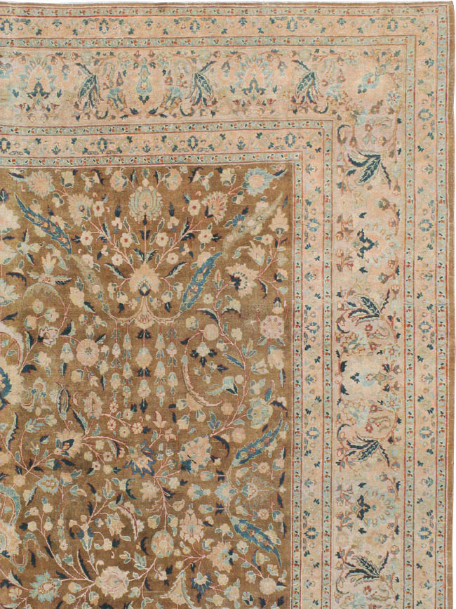 Antique Persian Tabriz Carpet, No.14630 - Gsblank