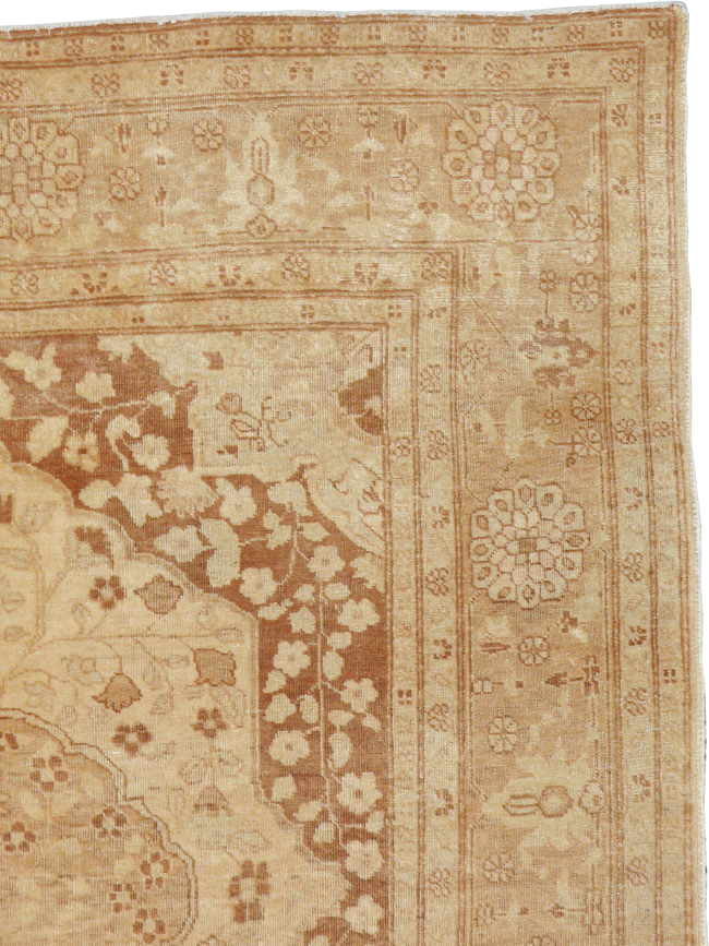 Antique Persian Tabriz Square Carpet, No.14643 - Gsblank