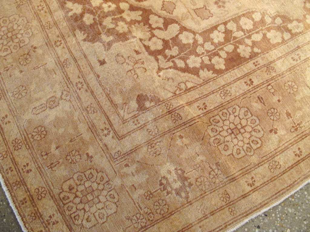 Antique Persian Tabriz Square Carpet, No.14643 - Gsblank