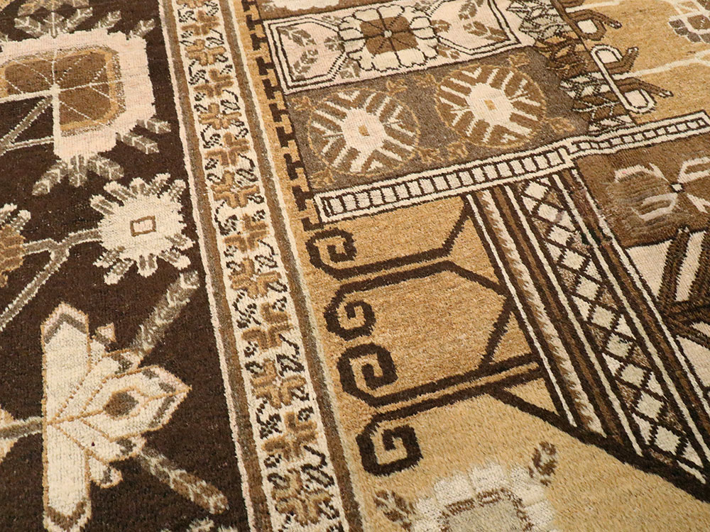 Vintage East Turkestan Khotan Pictorial Carpet, No.14651 - Gsblank