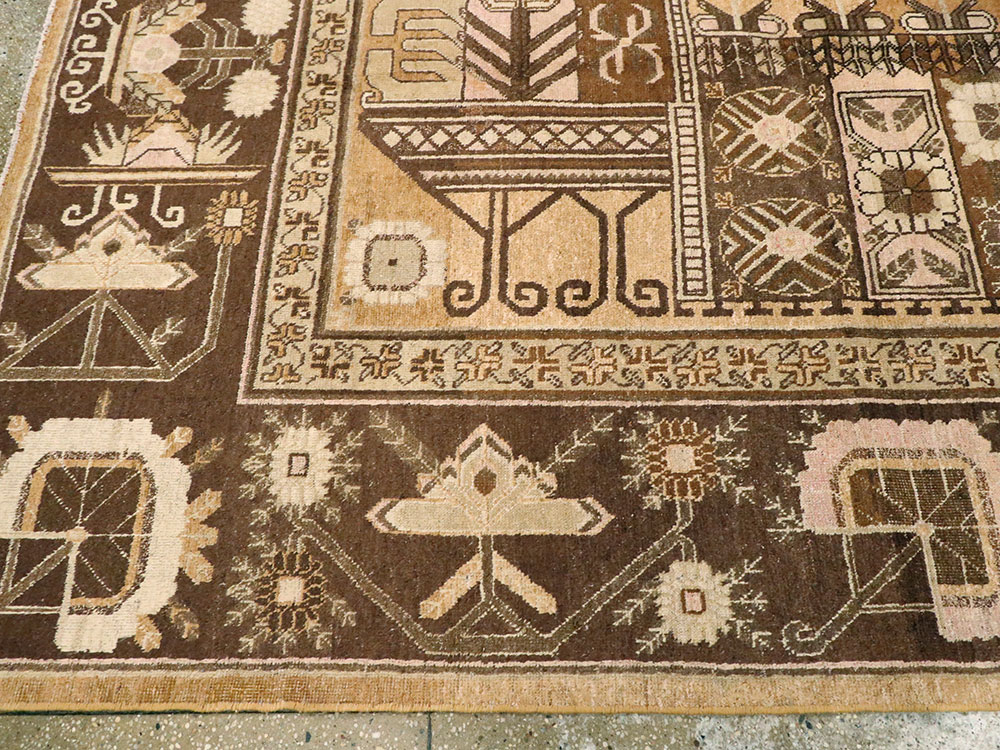 Vintage East Turkestan Khotan Pictorial Carpet, No.14651 - Gsblank