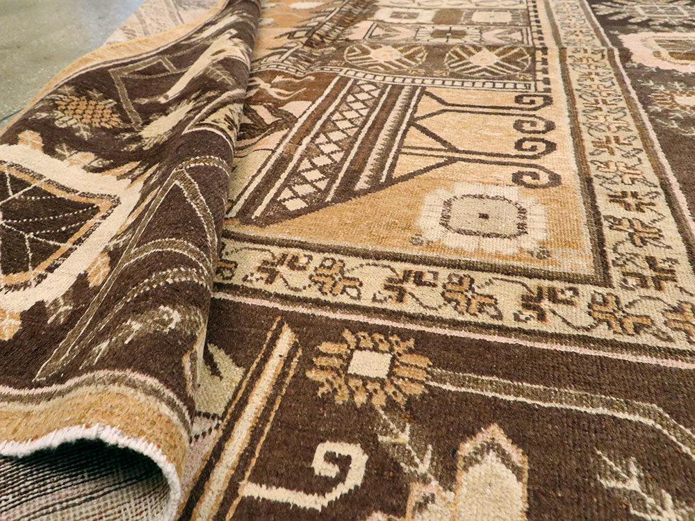 Vintage East Turkestan Khotan Pictorial Carpet, No.14651 - Gsblank