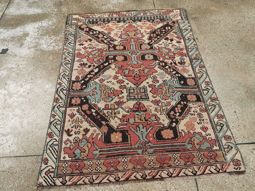 Antique Caucasian ZeyKhor Rug, No.14710 - Gsblank