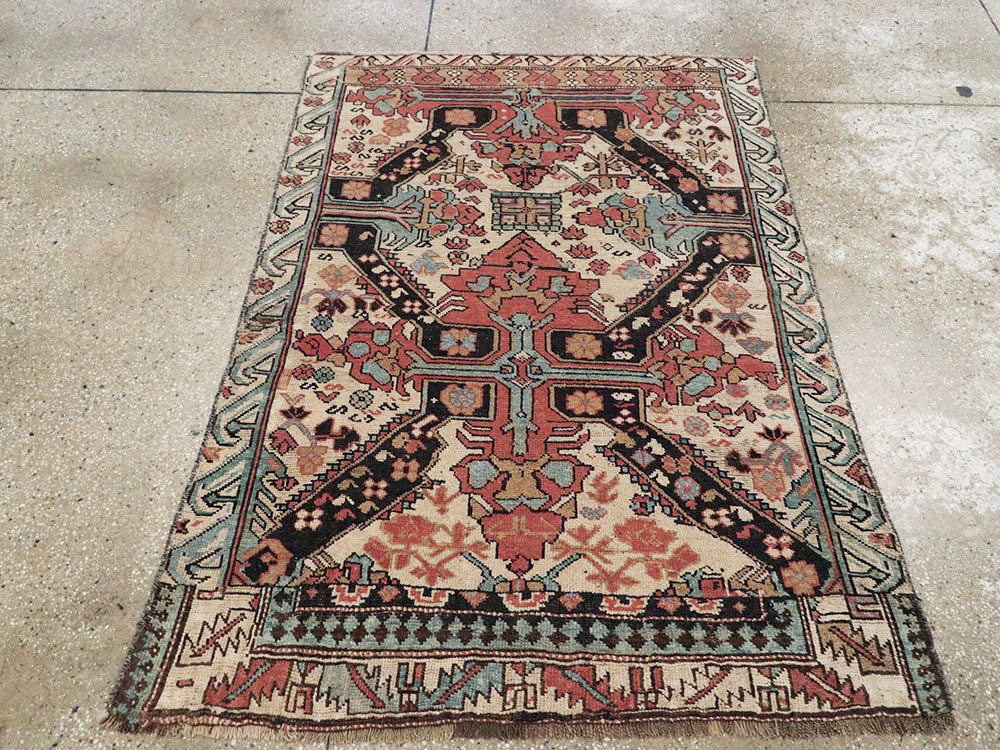 Antique Caucasian ZeyKhor Rug, No.14710 - Gsblank