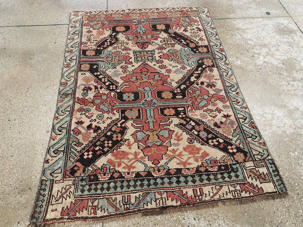 Antique Caucasian ZeyKhor Rug, No.14710 - Gsblank