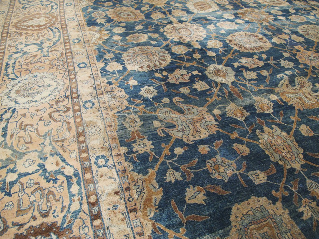 Antique Persian Tabriz Carpet, No.14757 - Gsblank