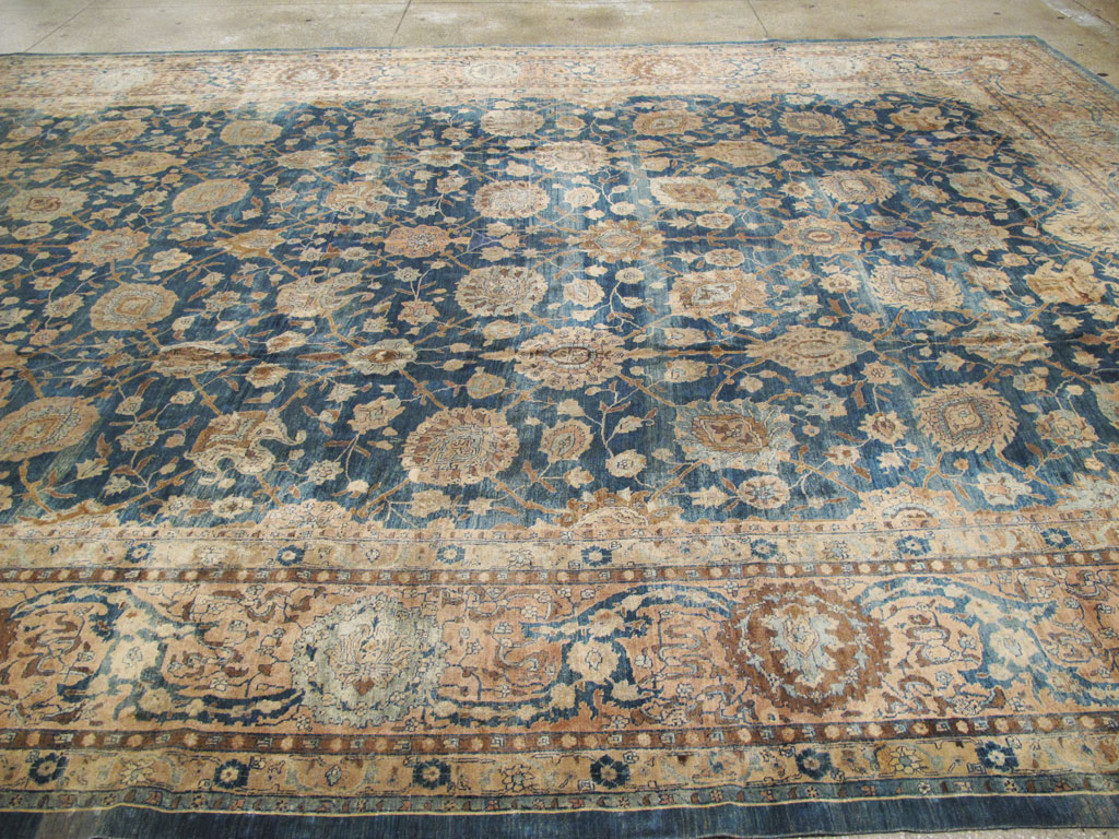 Antique Persian Tabriz Carpet, No.14757 - Gsblank