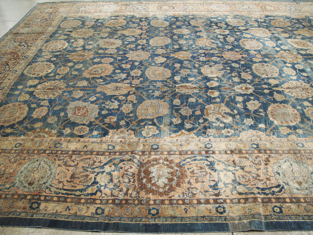 Antique Persian Tabriz Carpet, No.14757 - Gsblank
