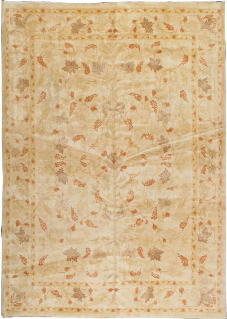 Antique Spanish Savonnerie Carpet, No.14816 - Gsblank