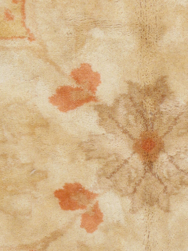 Antique Spanish Savonnerie Carpet, No.14816 - Gsblank