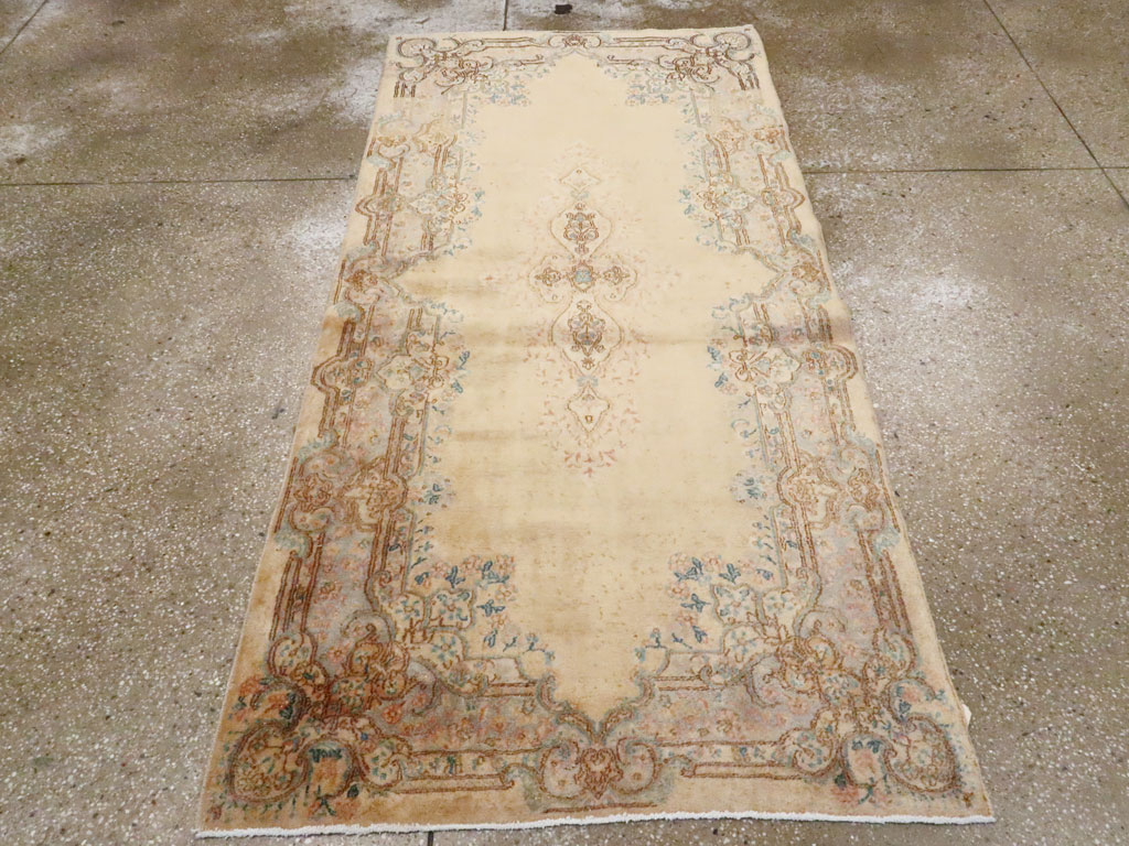 Vintage Persian Kerman Rug, No.14817 - Gsblank