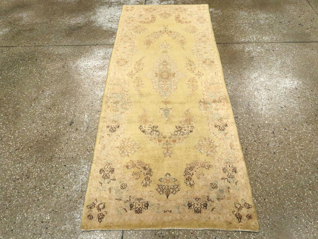 Vintage Persian Kerman Rug, No.14818 - Gsblank