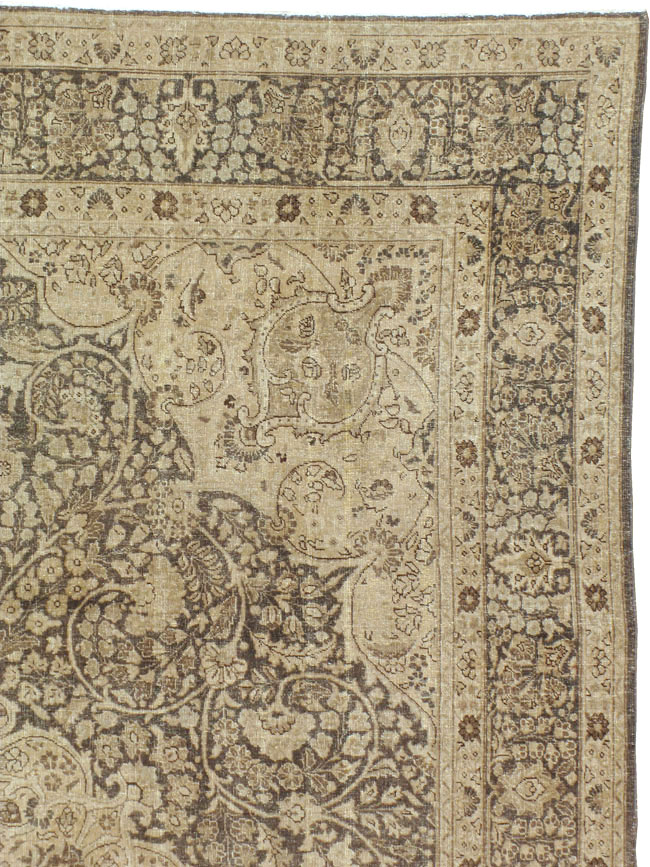 Antique Persian Tabriz Carpet, No.14837 - Gsblank
