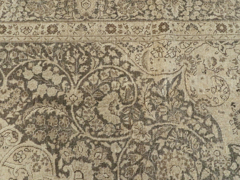 Antique Persian Tabriz Carpet, No.14837 - Gsblank