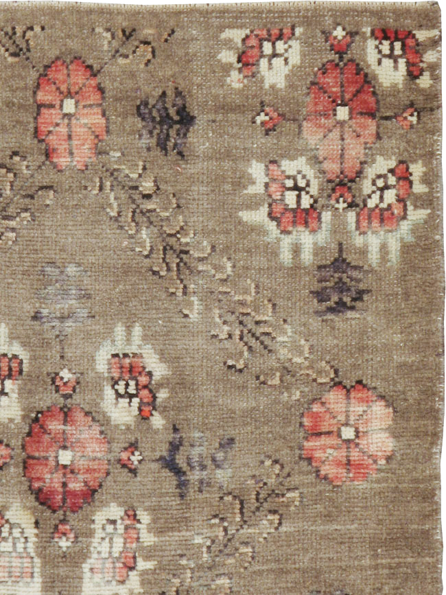 Vintage Turkish Anatolian Rug, No.14917 - Gsblank