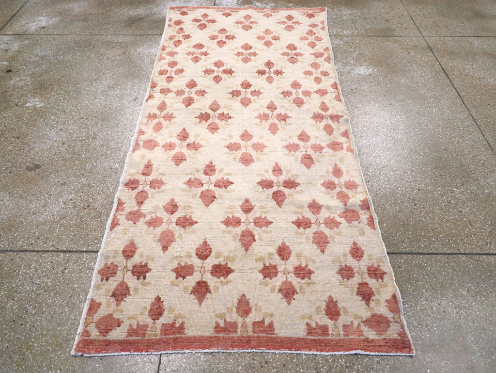 Vintage Turkish Anatolian Rug, No.14923 - Gsblank