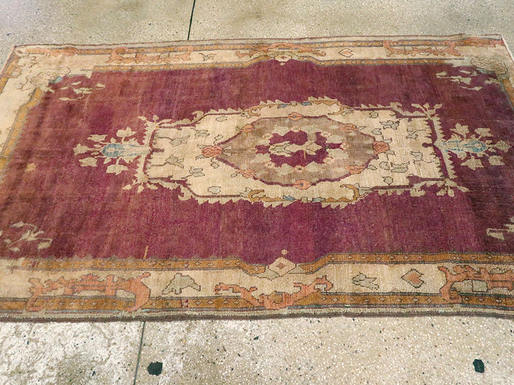 Antique Turkish Oushak Rug, No.14925 - Gsblank