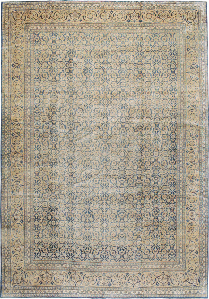 Antique Persian Tabriz Carpet, No.14932 - Gsblank