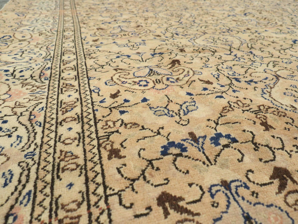 Vintage Turkish Sivas Carpet, No.14952 - Gsblank