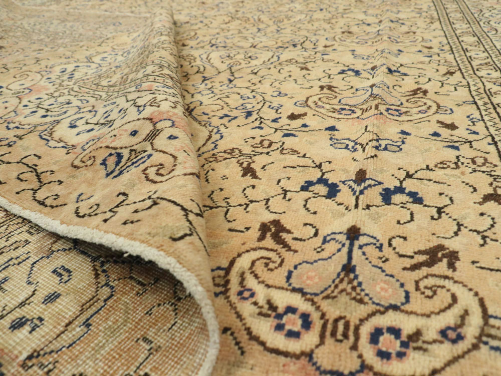 Vintage Turkish Sivas Carpet, No.14952 - Gsblank