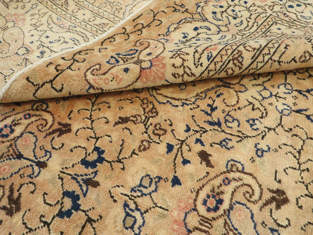 Vintage Turkish Sivas Carpet, No.14952 - Gsblank