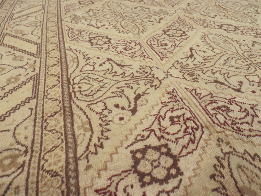 Vintage Turkish Sivas Carpet, No.14957 - Gsblank
